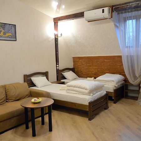 Natia'S Apartment On Dadiani St. 1 Tbilisi Exterior photo