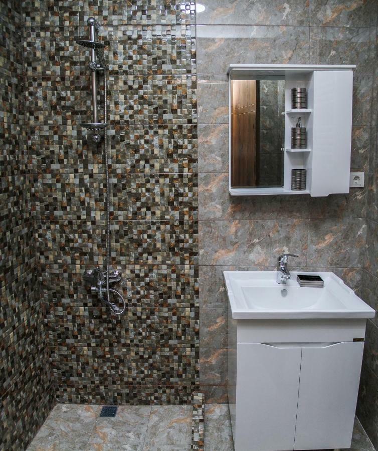 Natia'S Apartment On Dadiani St. 1 Tbilisi Exterior photo